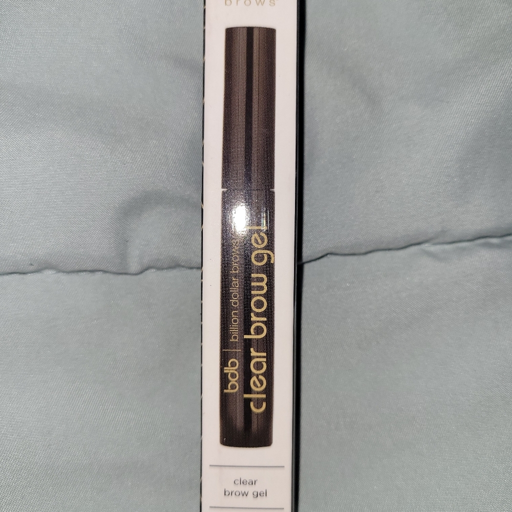 NEW IN BOX! BDB clear brow gel